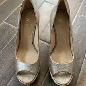 Vince Camuto wedges